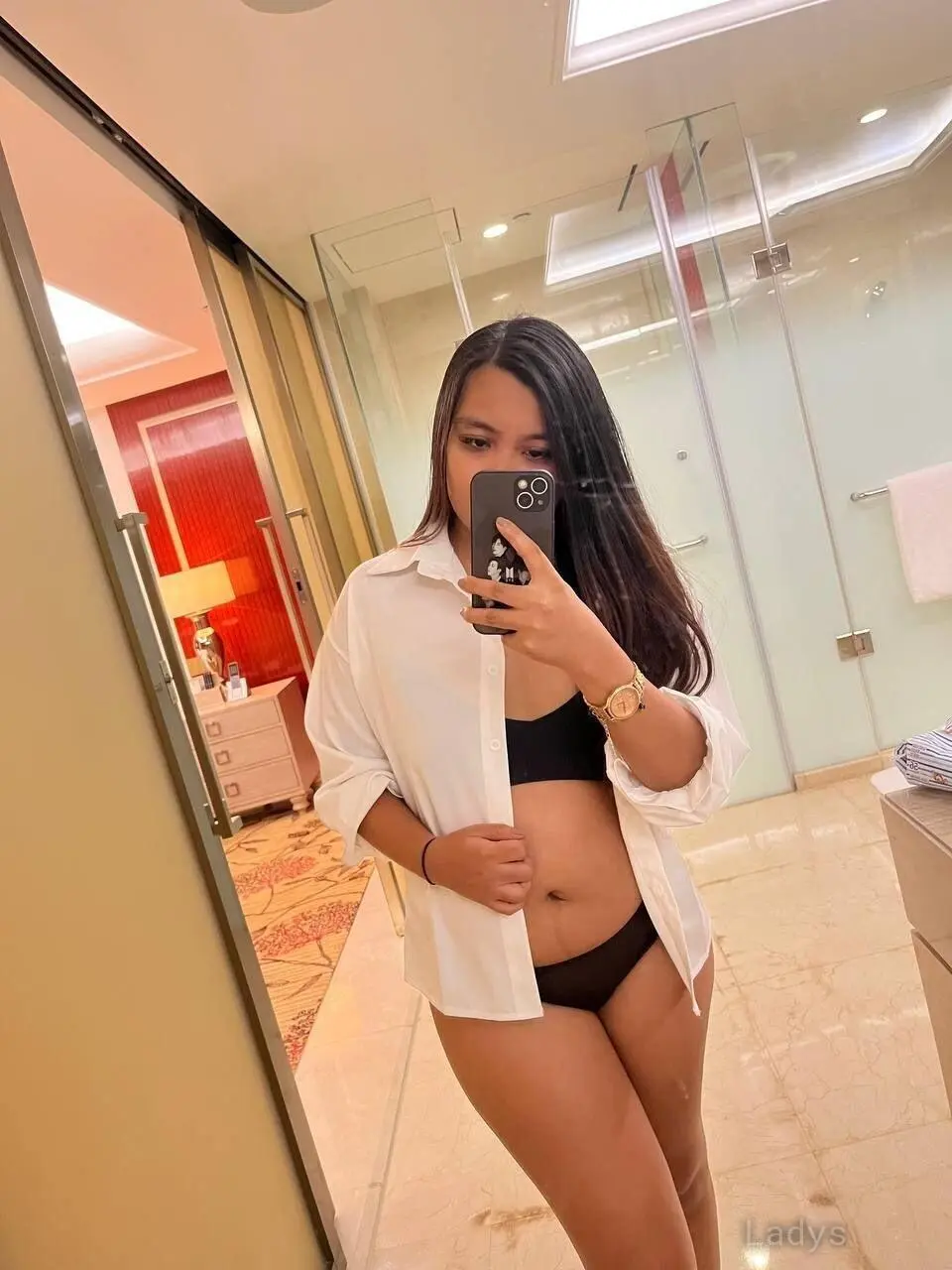 Nika, 29 years brunette escorts in Manila, height 149 sm, Weight  kg