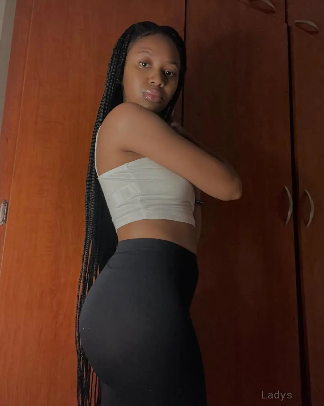 Jessic, 25 years brunette escorts in Medina, height 176 sm, Weight kg