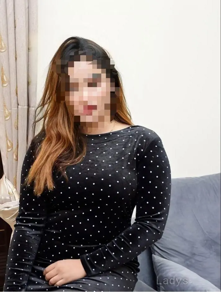Angelia, 23 years brunette escorts in Mumbai, height 165 sm, Weight  kg