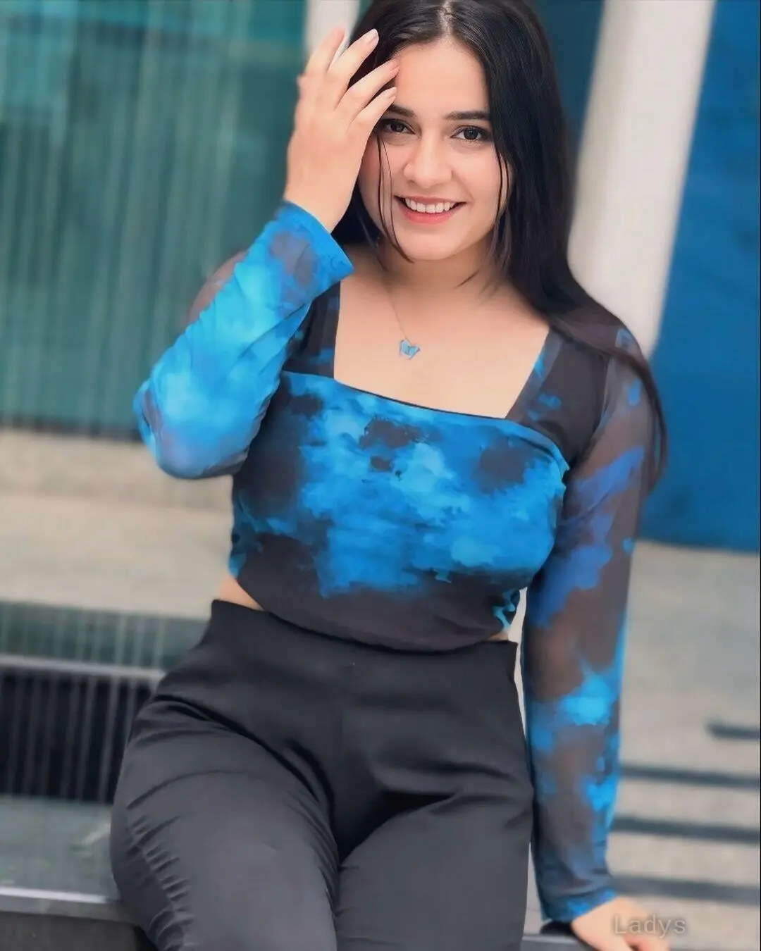 Anjali, 23 years brunette escorts in Mumbai, height 154 sm, Weight kg