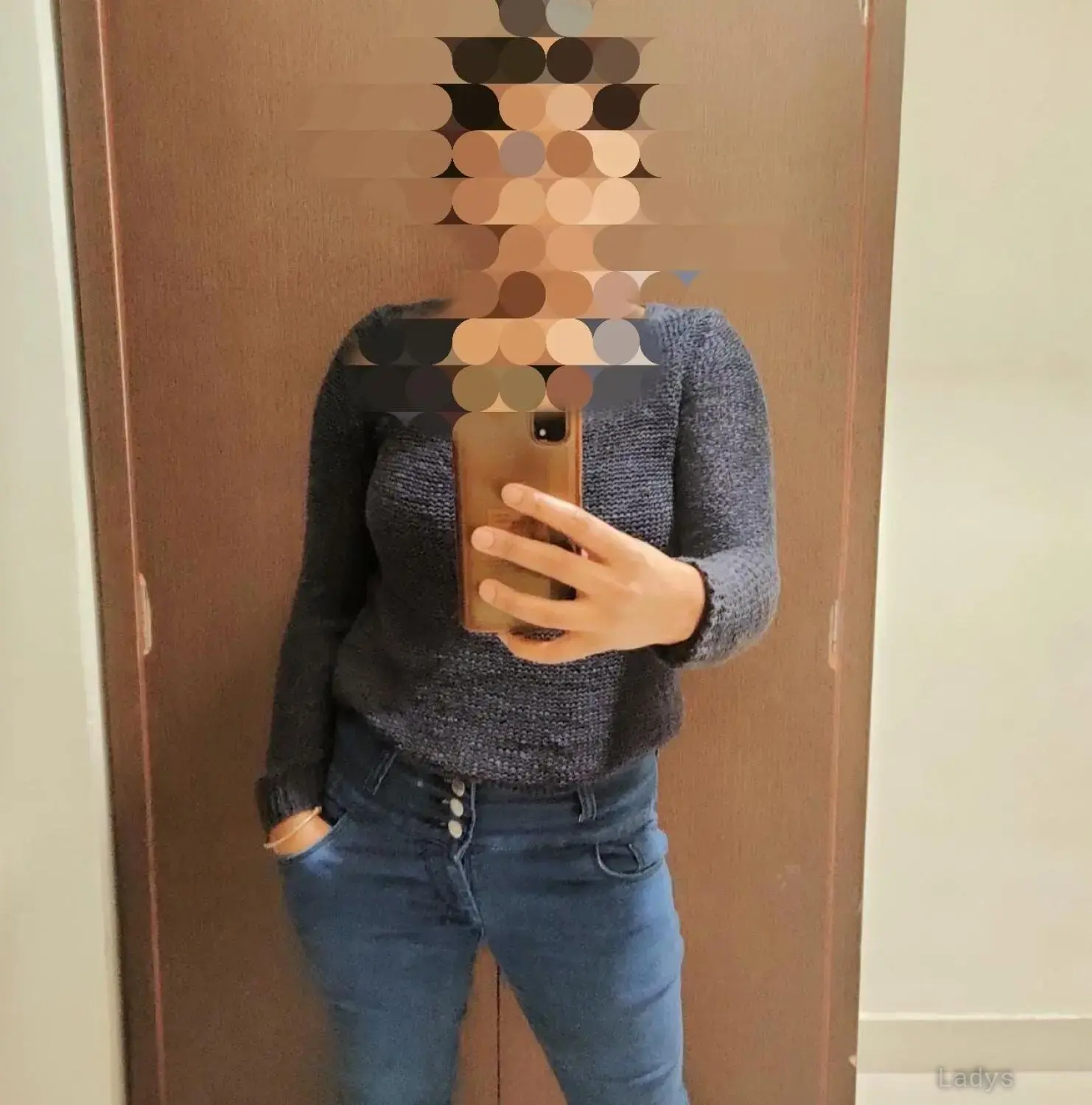 Anjali Cams Session & Real M, 22 years brunette escorts in Mumbai, height 153 sm, Weight 52 kg