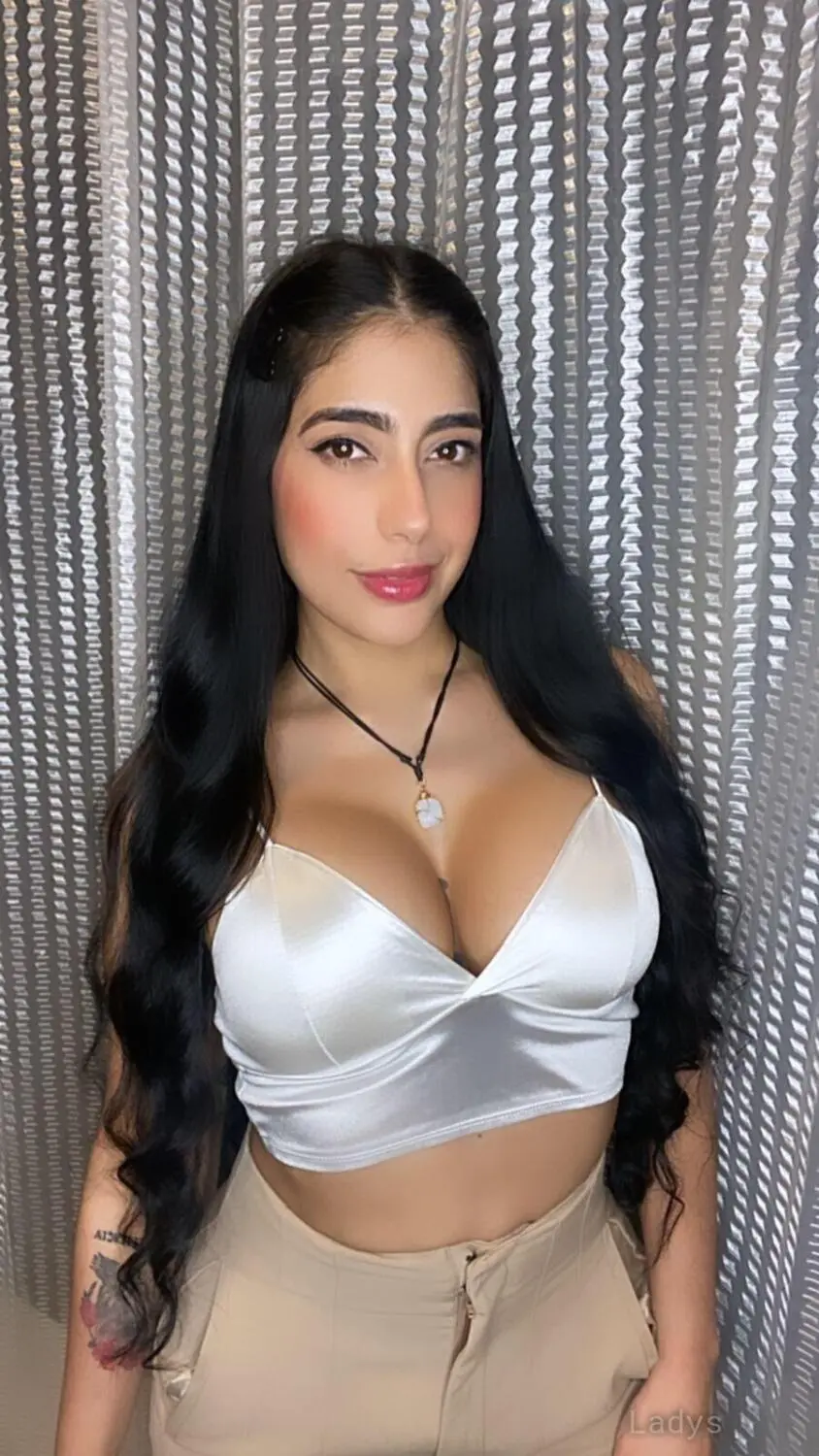 Beatriz, 23 years brunette escorts in Munich, height 170 sm, Weight  kg