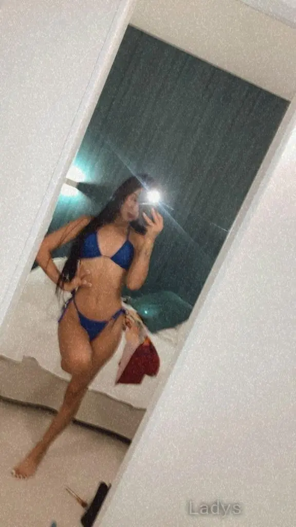 Ivy, 24 years brunette escorts in Munich, height 168 sm, Weight  kg