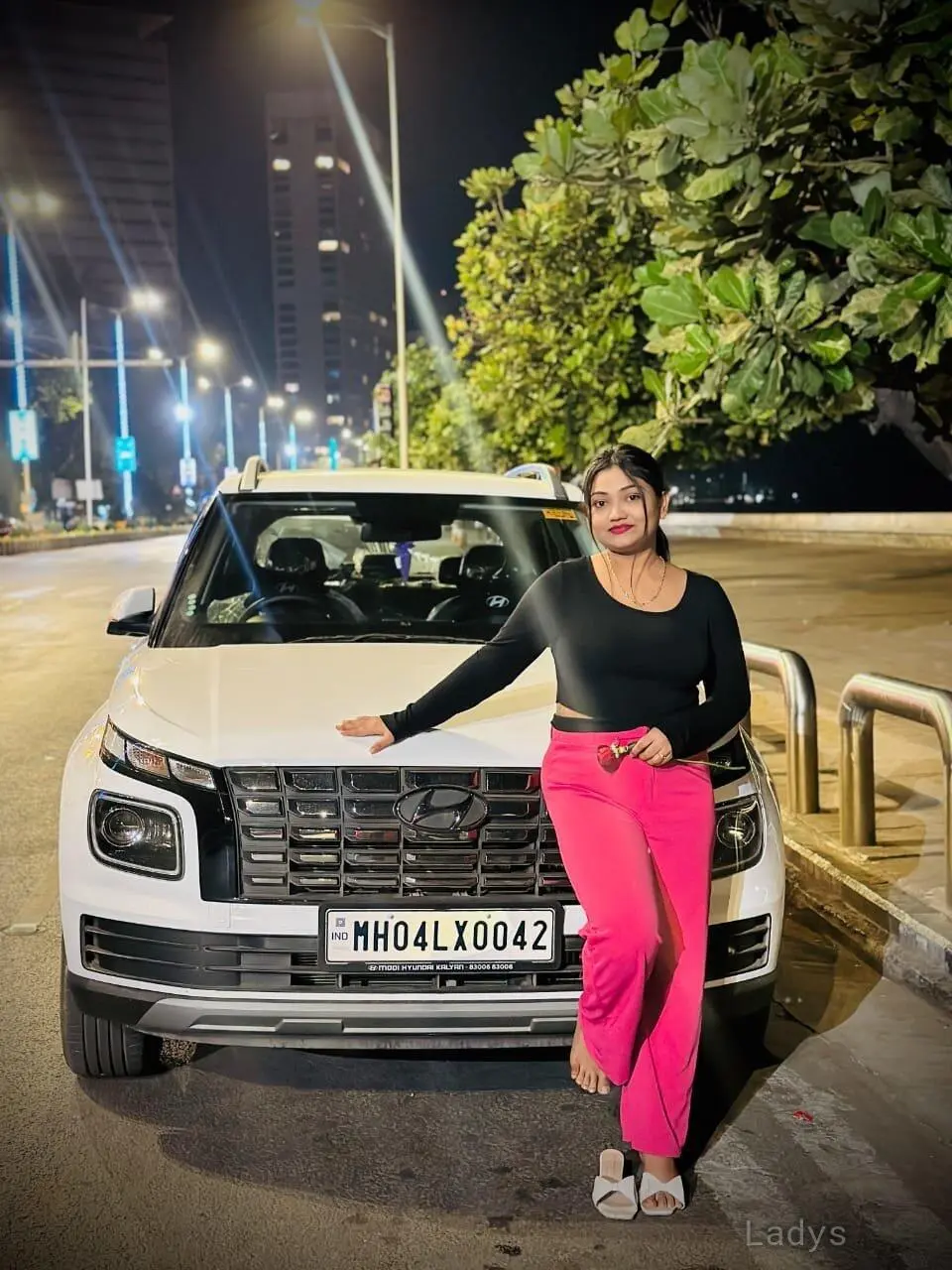 Shakira, 22 years brunette escorts in Nagpur, height 155 sm, Weight  kg