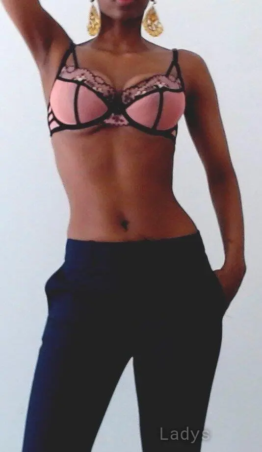 Helen,  years brunette escorts in Nairobi, height  sm, Weight  kg