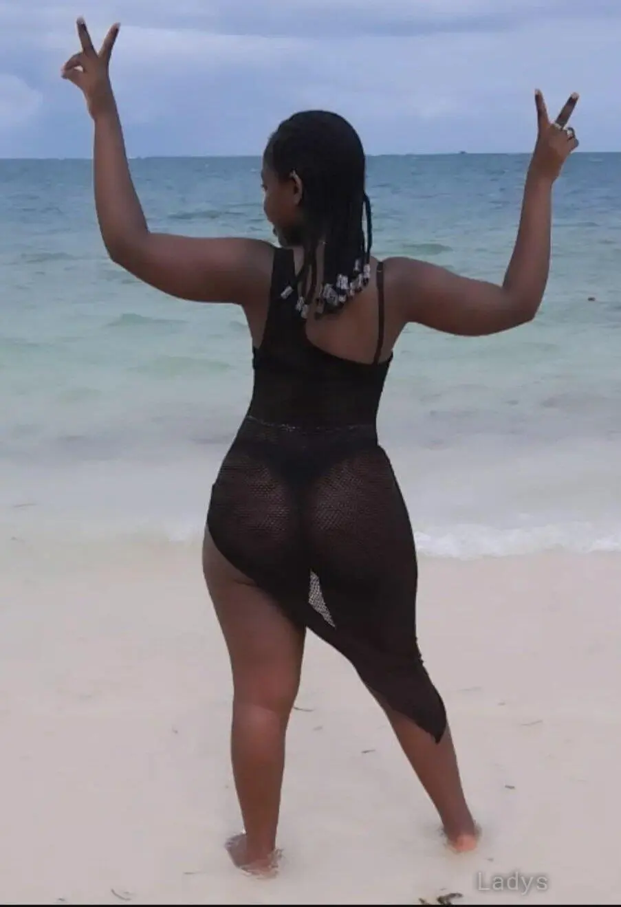 Ritah, 21 years brunette escorts in Nairobi, height 176 sm, Weight kg