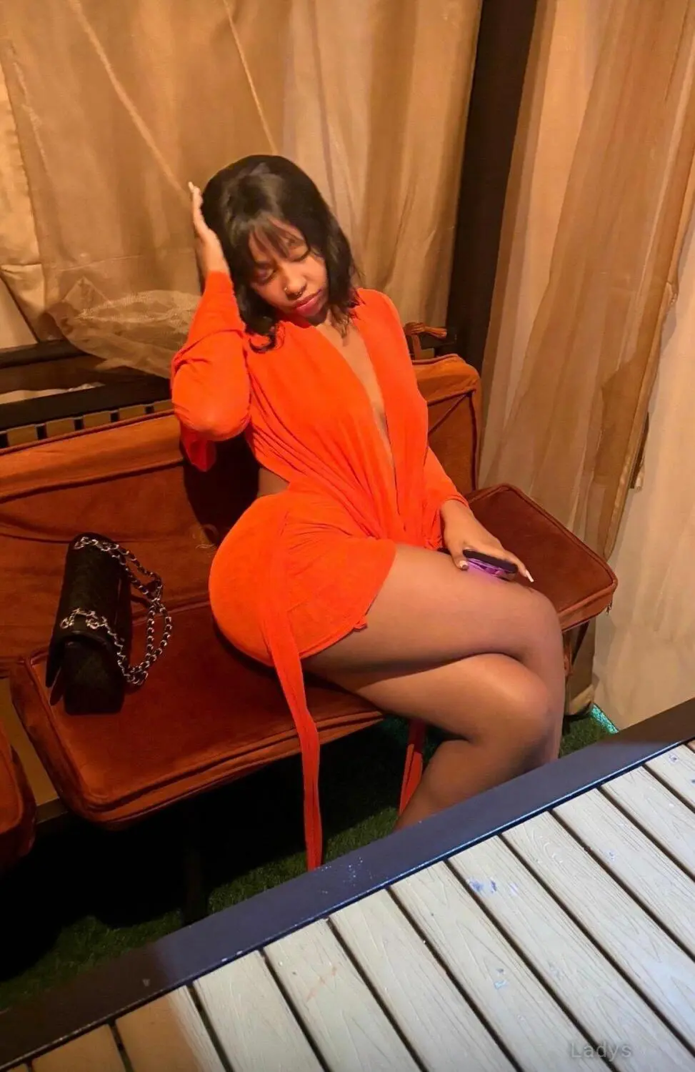 Shum, 22 years brunette escorts in Nairobi, height 169 sm, Weight kg