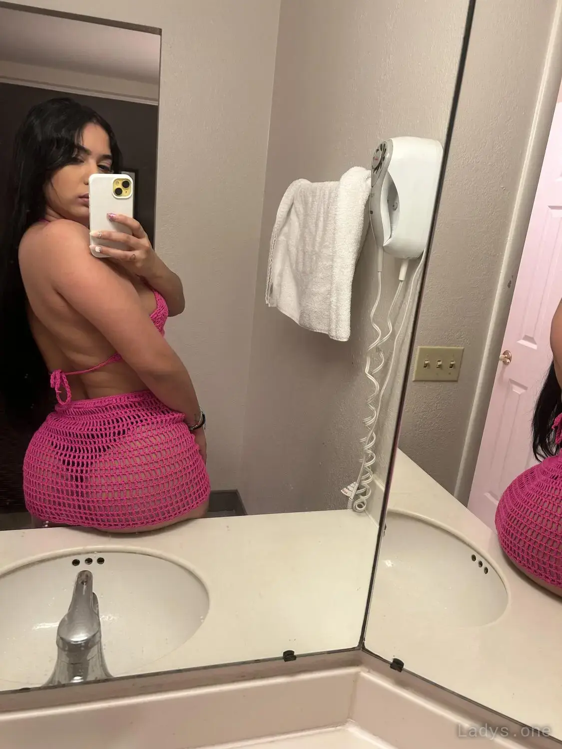 Sexy Latina, escort in Nashville