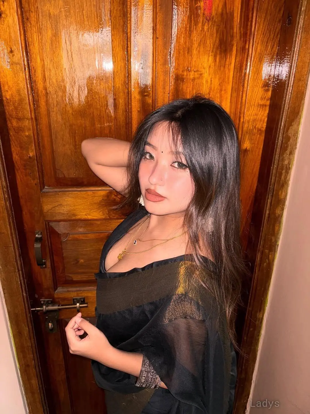 Chavvi, 23 years brunette escorts in Navi Mumbai, height 155 sm, Weight kg
