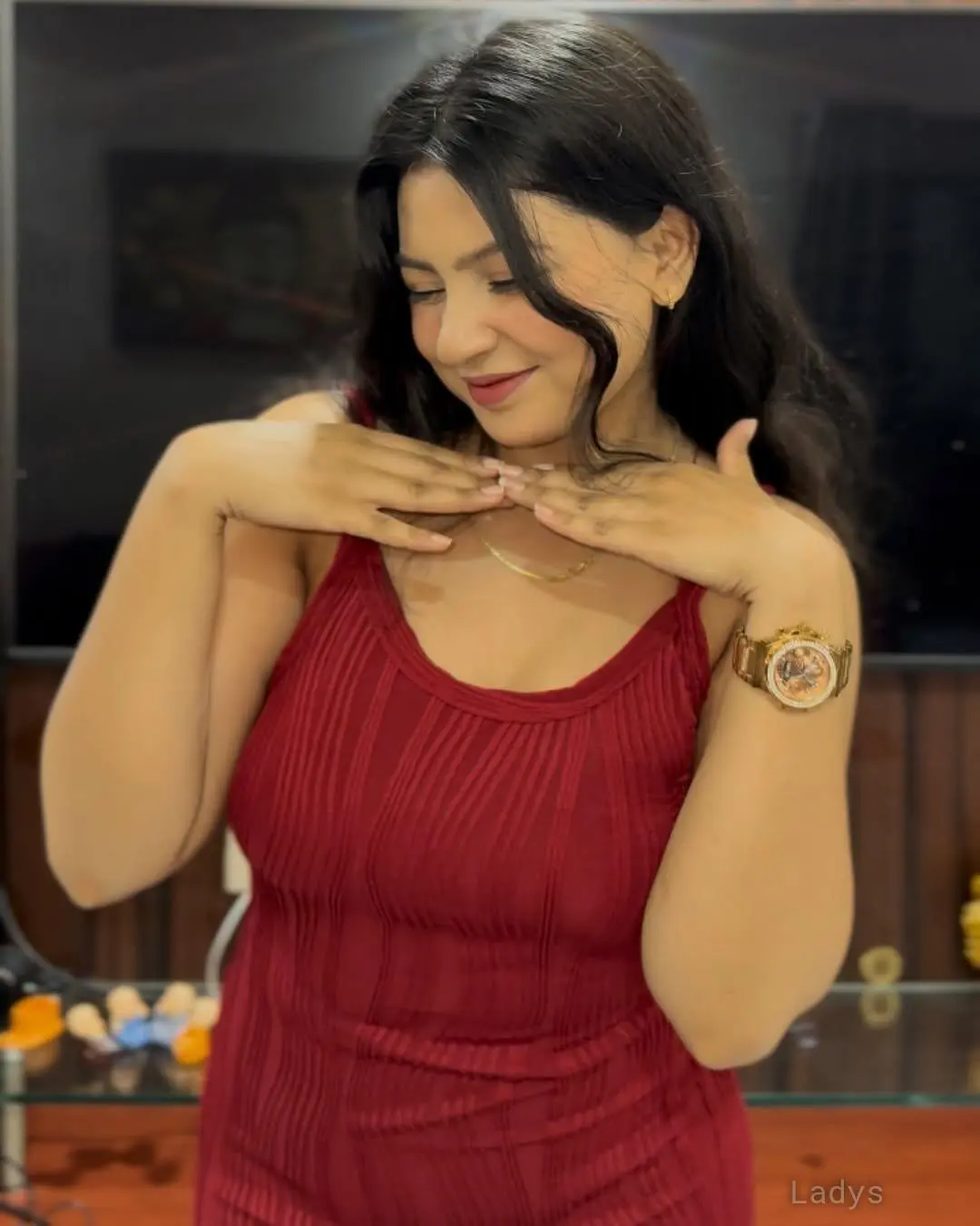 Drishti, 23 years brunette escorts in Navi Mumbai, height 154 sm, Weight kg