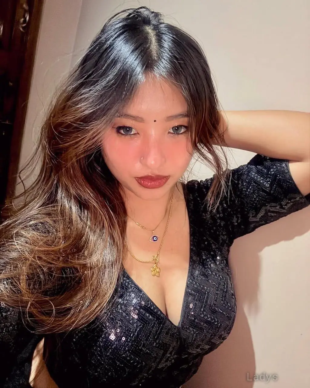 Tanya, 23 years brunette escorts in Navi Mumbai, height 154 sm, Weight kg