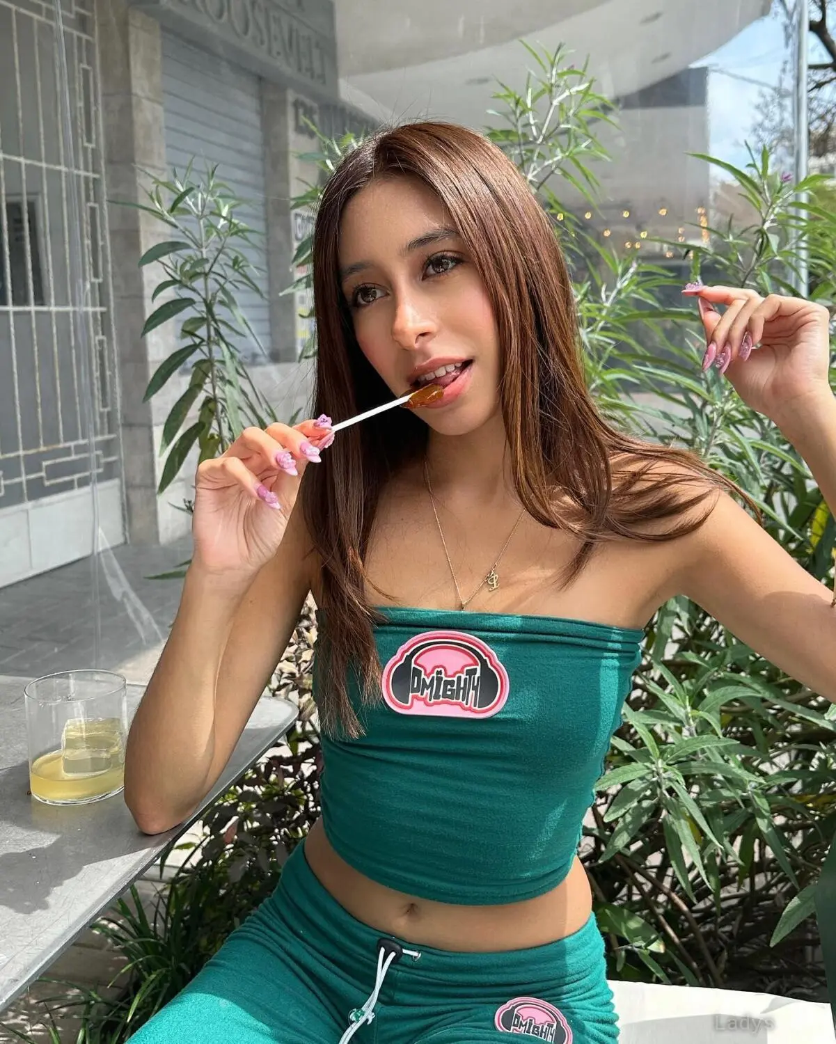 LuliGlow, 24 years brunette escorts in New Jersey, height 158 sm, Weight 48 kg