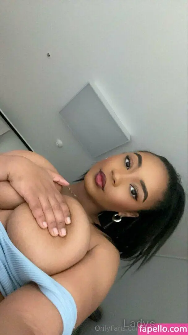 Tyra_Spanks, 28 years brunette escorts in New York, height 163 sm, Weight 69 kg