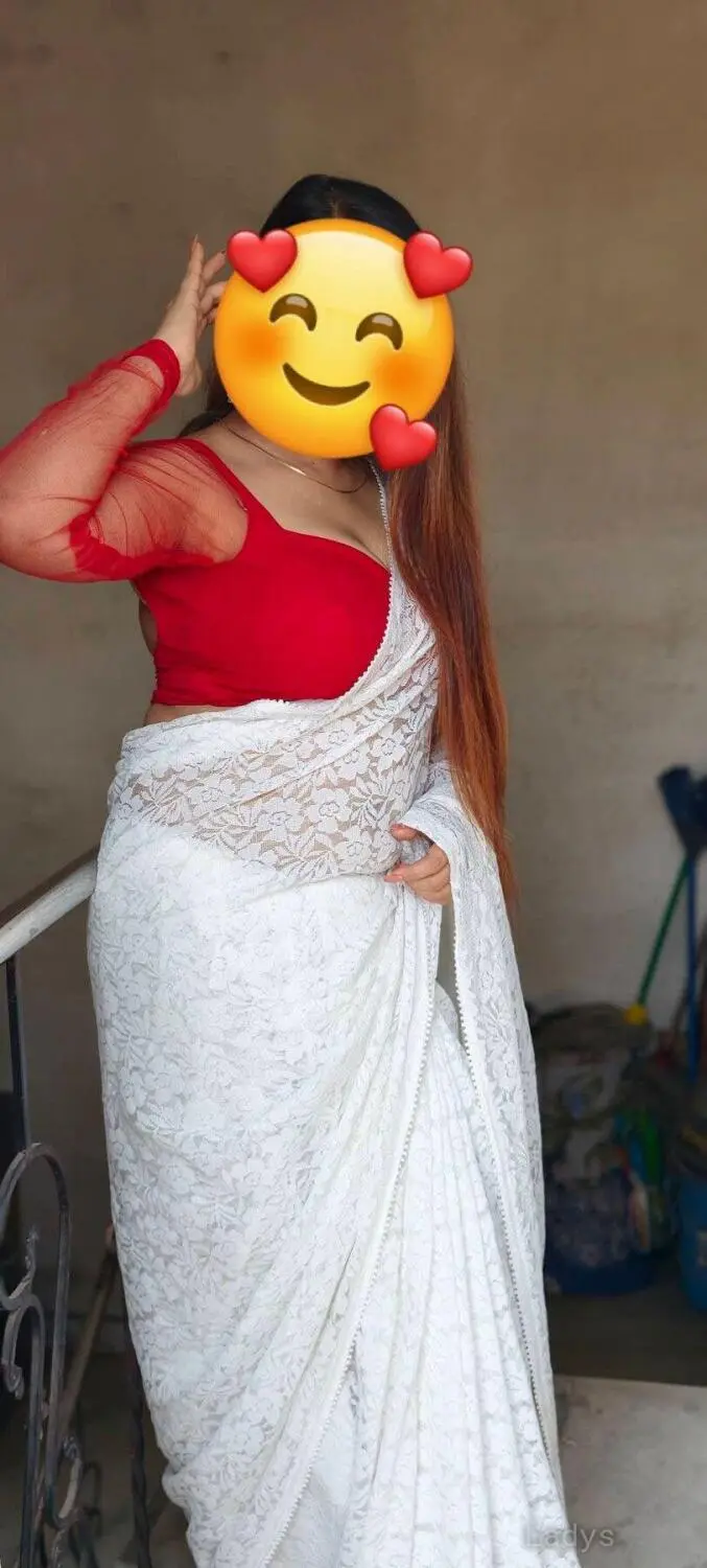 Grace, 30 years brunette escorts in Noida, height 170 sm, Weight  kg-1