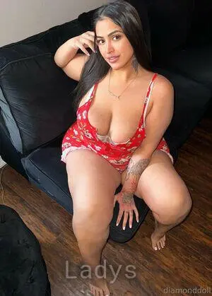 Diamond Doll, 29 years brunette escorts in Orlando, height 161 sm, Weight 51 kg