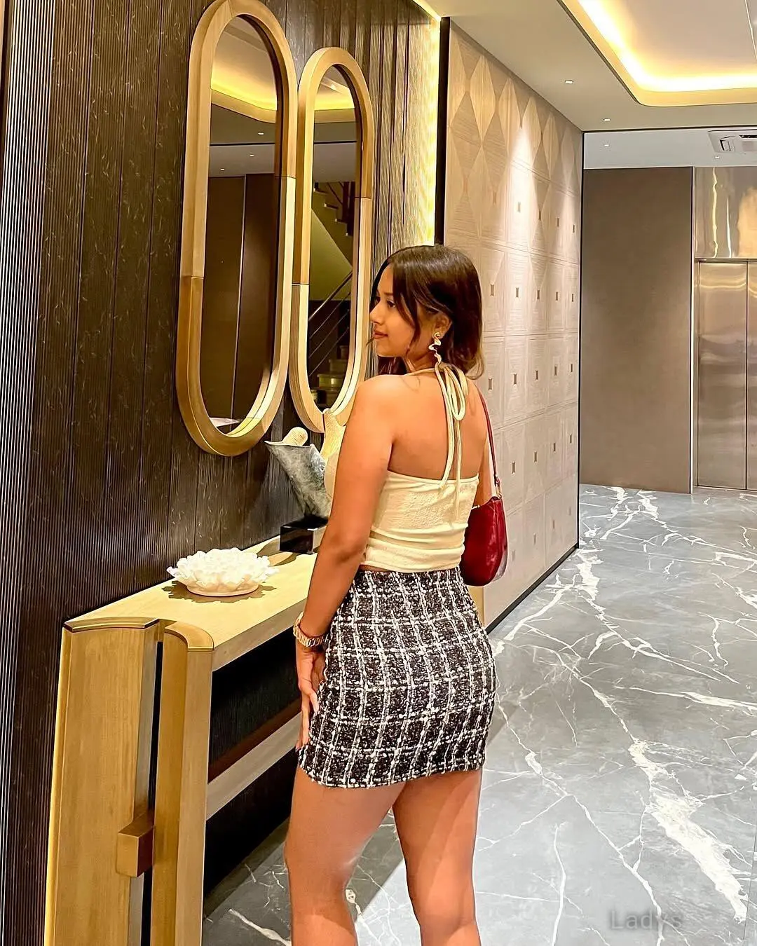 Ritika, 21 years brunette escorts in Patna, height 154 sm, Weight kg