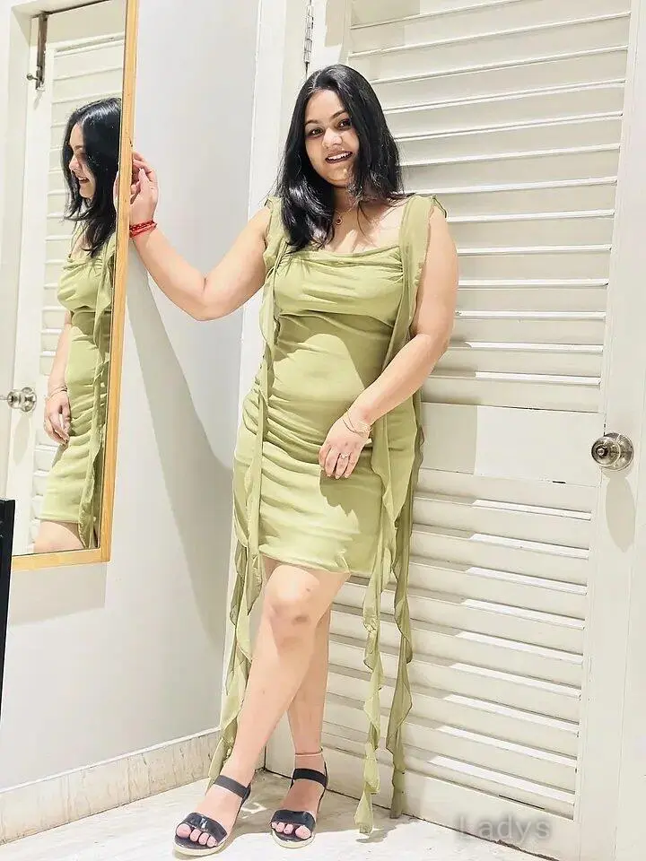 Asha Doorstep Incall, years brunette escorts in Pattaya, height sm, Weight kg