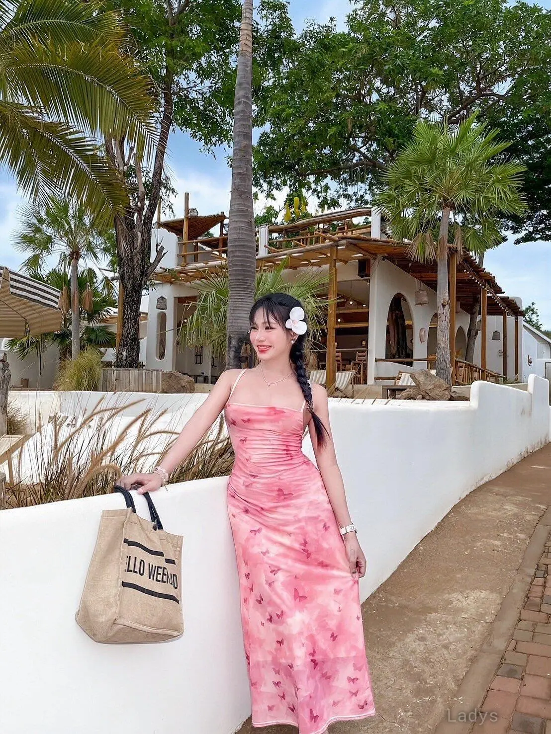 Shakshi, 21 years brunette escorts in Pattaya, height 169 sm, Weight  kg