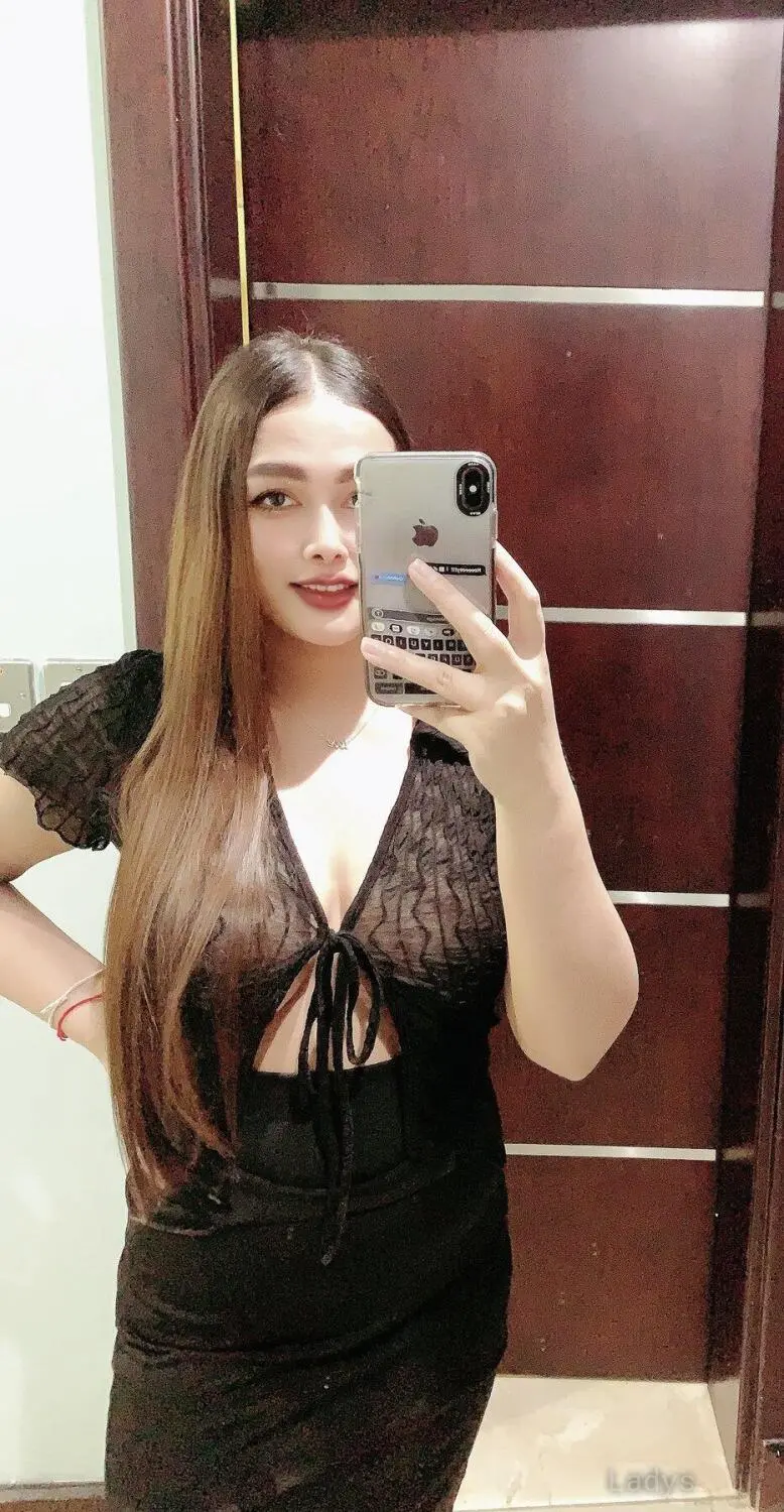 Amy, 29 years brunette escorts in Phuket, height 160 sm, Weight  kg