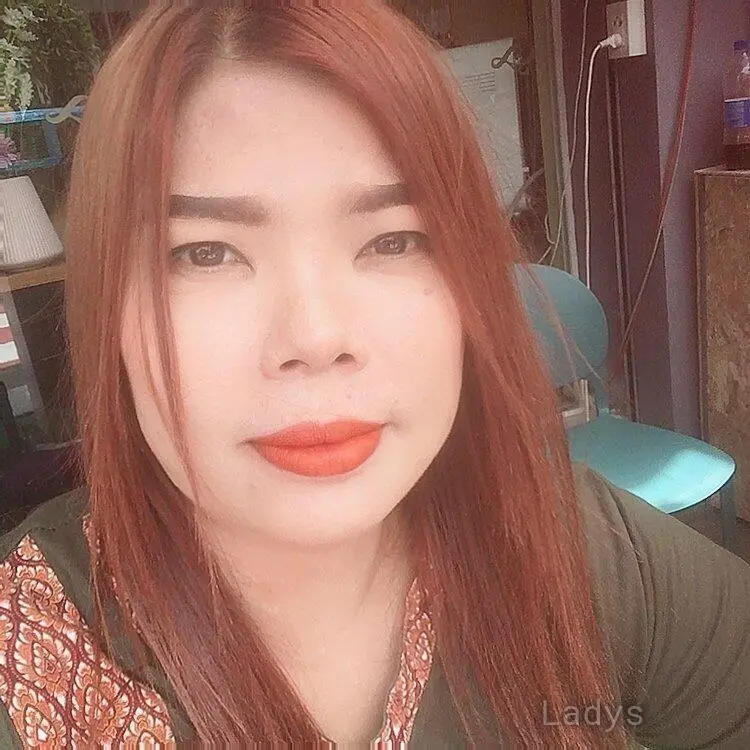 Yuri, 35 years brunette escorts in Phuket, height 157 sm, Weight  kg