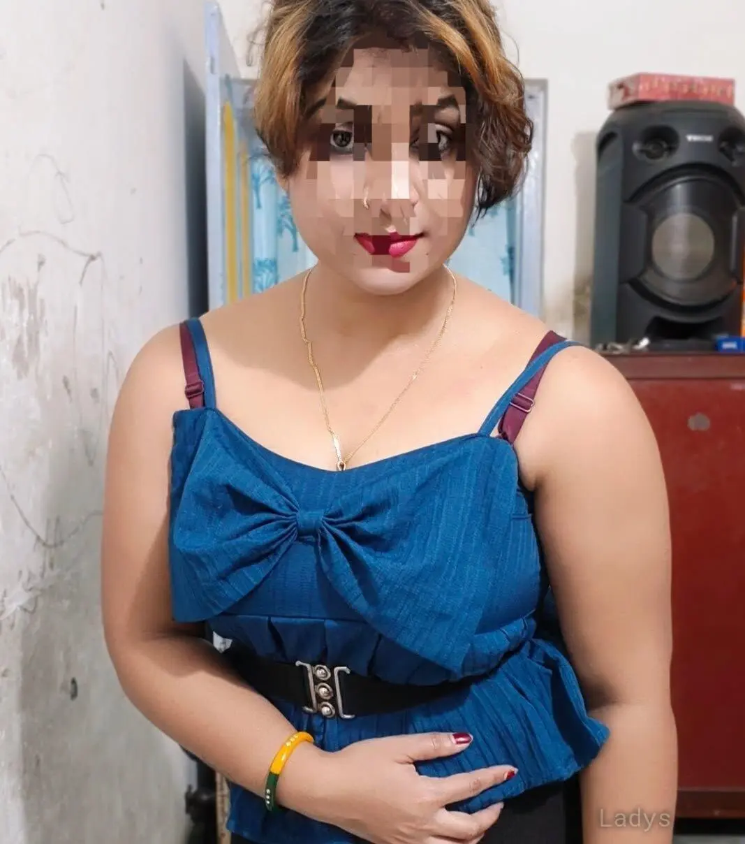 Diksha, 26 years brunette escorts in Pondicherry, height 154 sm, Weight kg