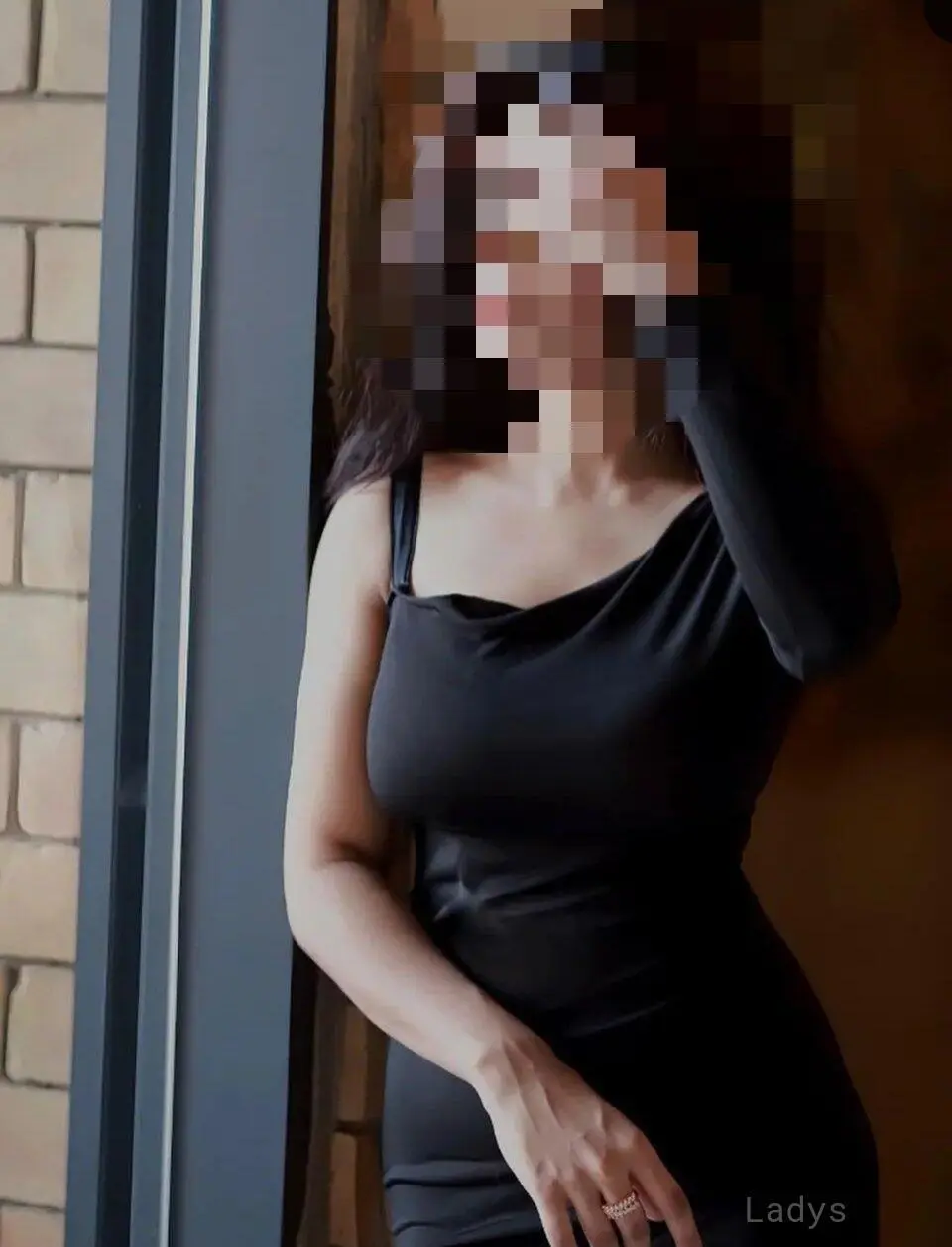 Alice, 26 years brunette escorts in Pune, height 170 sm, Weight  kg