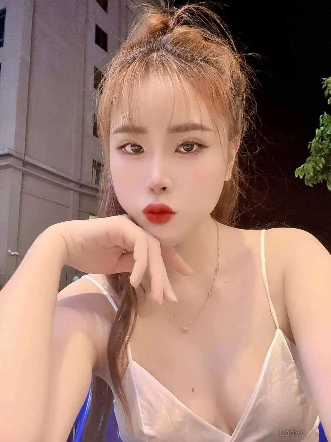 Nasa, 23 years brunette escorts in Pune, height 168 sm, Weight  kg