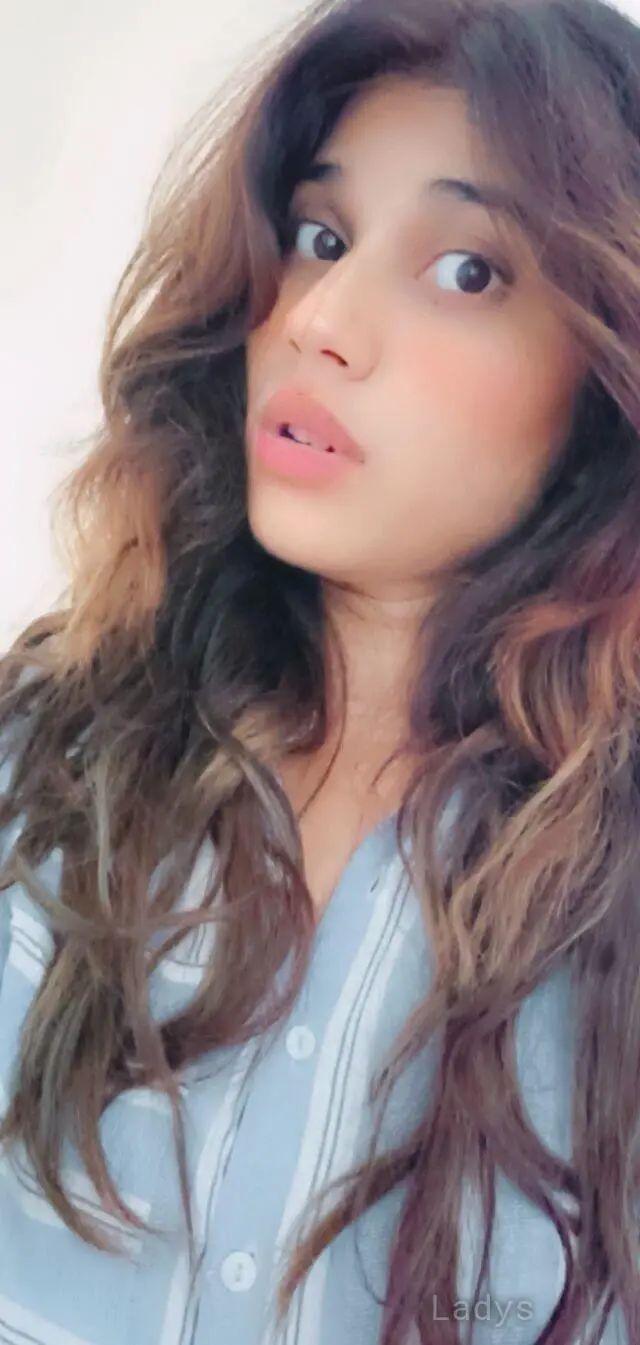 Tanya, 24 years brunette escorts in Pune, height 168 sm, Weight kg