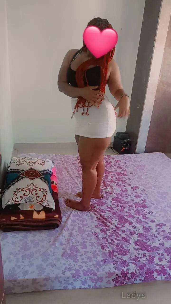 Kinky,  years brunette escorts in Rajkot, height  sm, Weight  kg