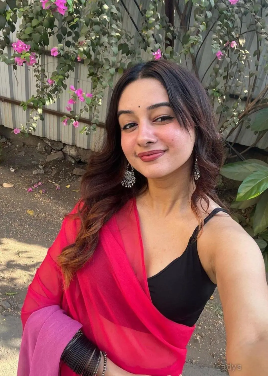 Priya, 22 years brunette escorts in Rajkot, height 170 sm, Weight  kg