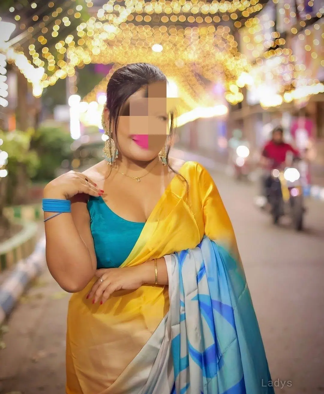 Vanessa, 29 years brunette escorts in Rajkot, height 156 sm, Weight  kg