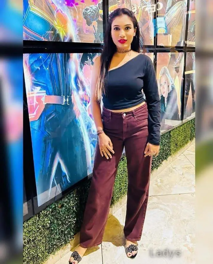 Diana, 22 years brunette escorts in Ranchi, height 154 sm, Weight  kg