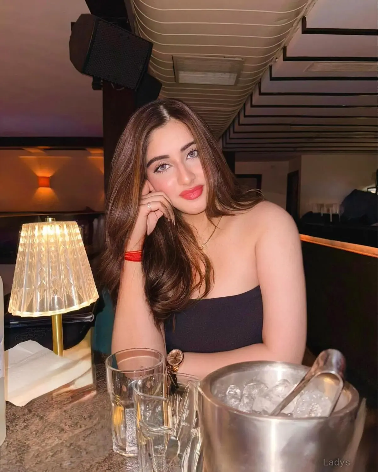 Kate, 24 years brunette escorts in Ras Al Khaimah, height 168 sm, Weight kg