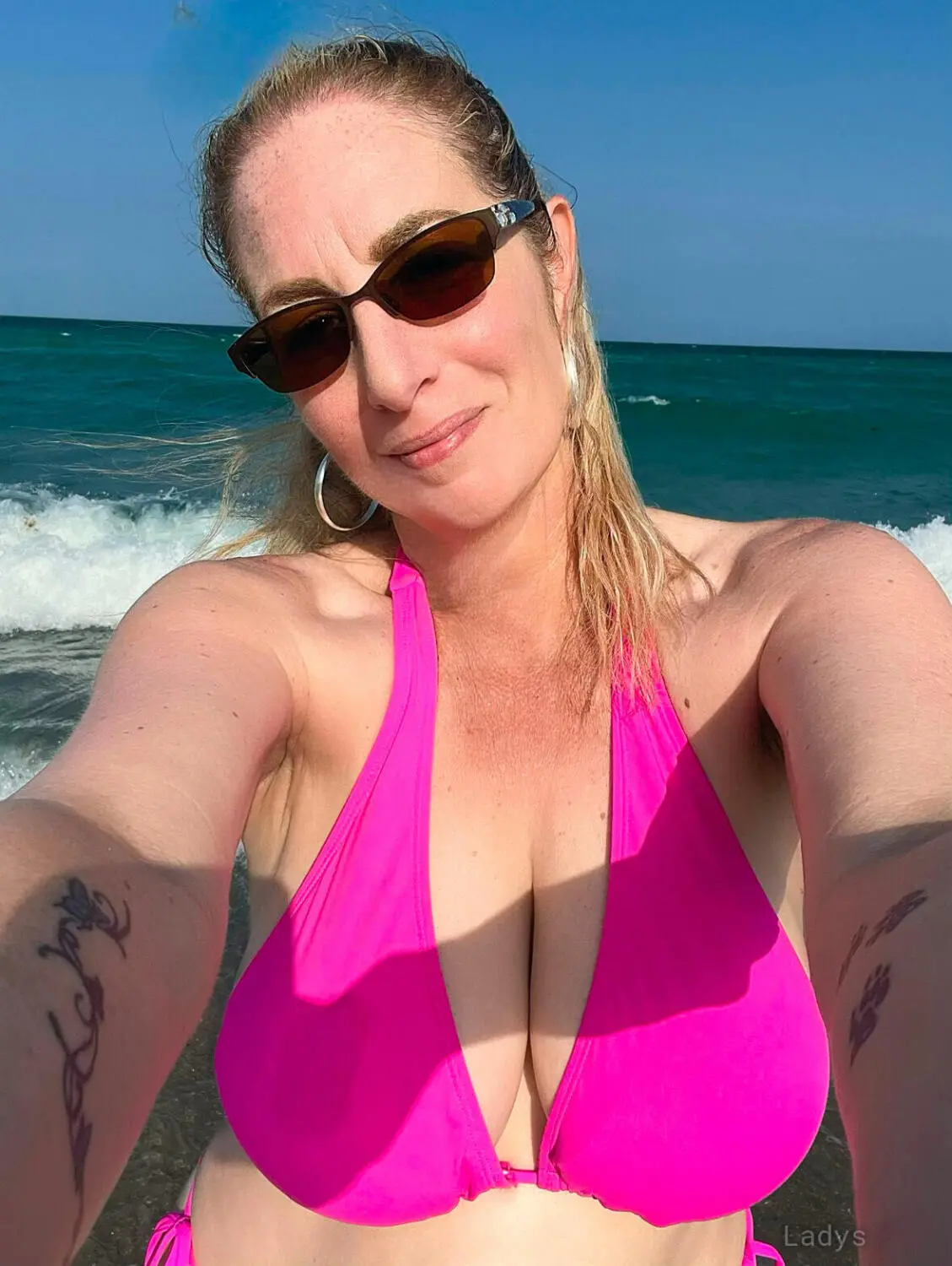 Lisa Jones, 47 years brunette escorts in Richardson, height 150 sm, Weight 108 kg