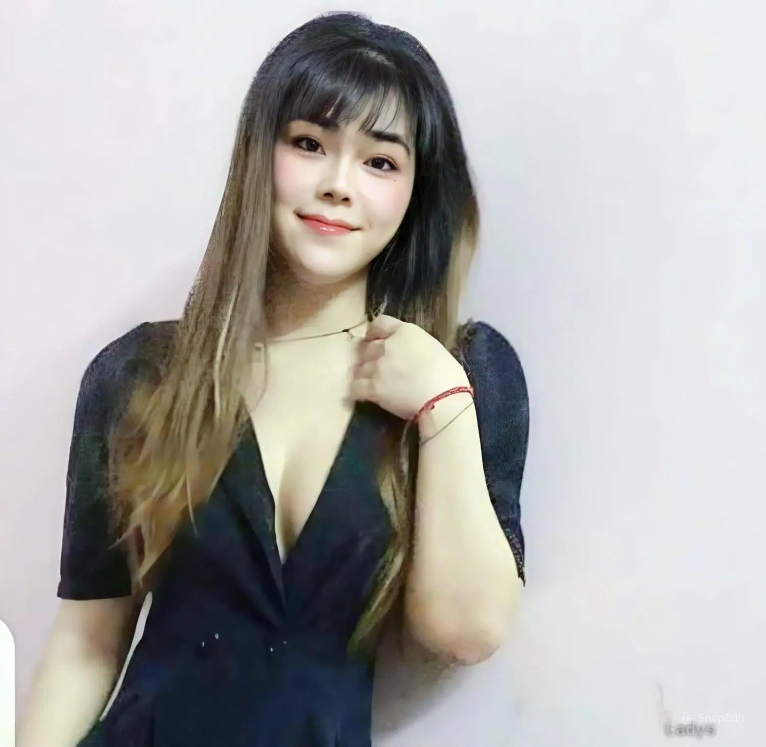 Lala, 25 years brunette escorts in Riyadh, height 160 sm, Weight kg