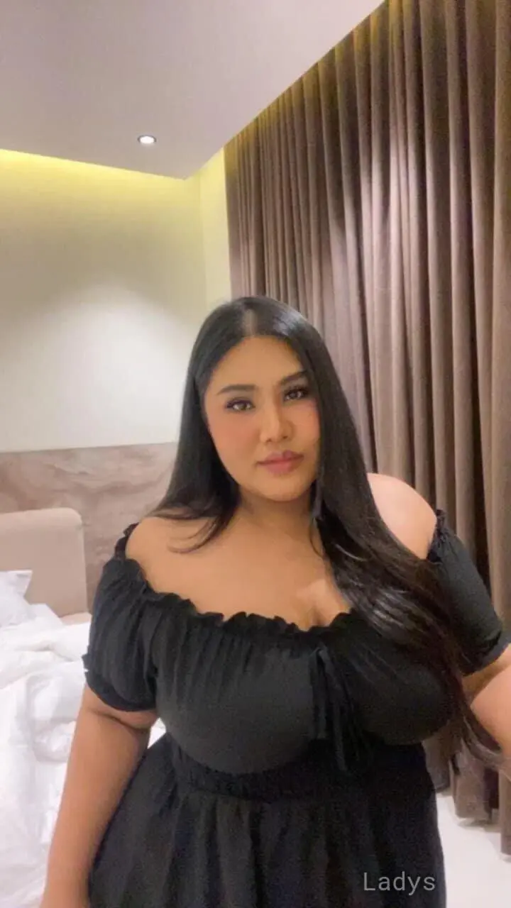 Lyly, 26 years brunette escorts in Riyadh, height 170 sm, Weight  kg
