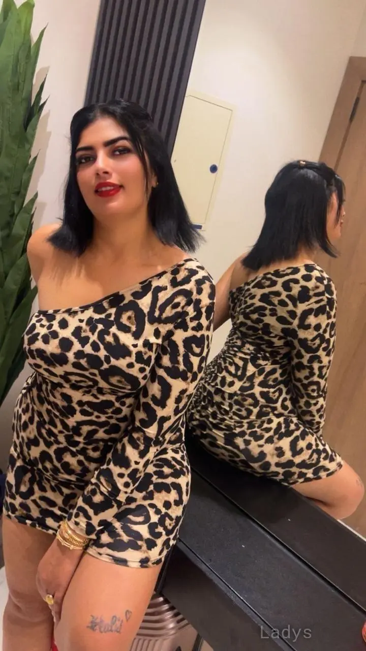 Sophia, 26 years brunette escorts in Riyadh, height 168 sm, Weight  kg