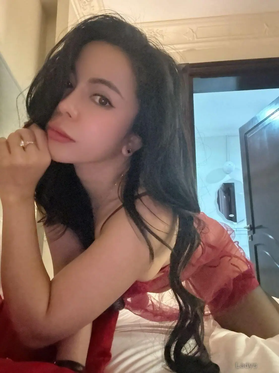 Helen, 28 years brunette escorts in Salalah, height 166 sm, Weight  kg
