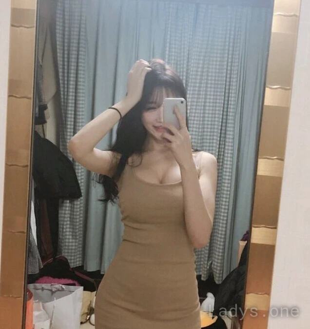 Friendly girl Yoojin, 23 years brunette escorts in Seoul, height 165 sm, Weight 47 kg