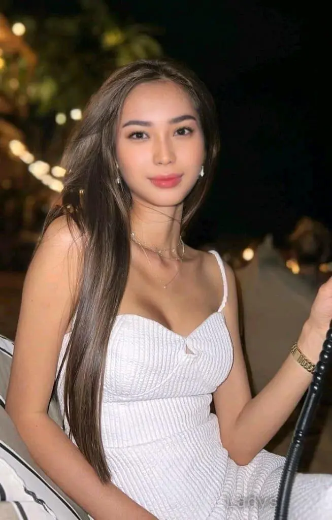 Xia, years brunette escorts in Taipei, height sm, Weight kg