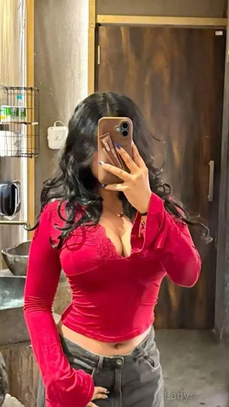 Kavya, 21 years brunette escorts in Thane, height  sm, Weight  kg