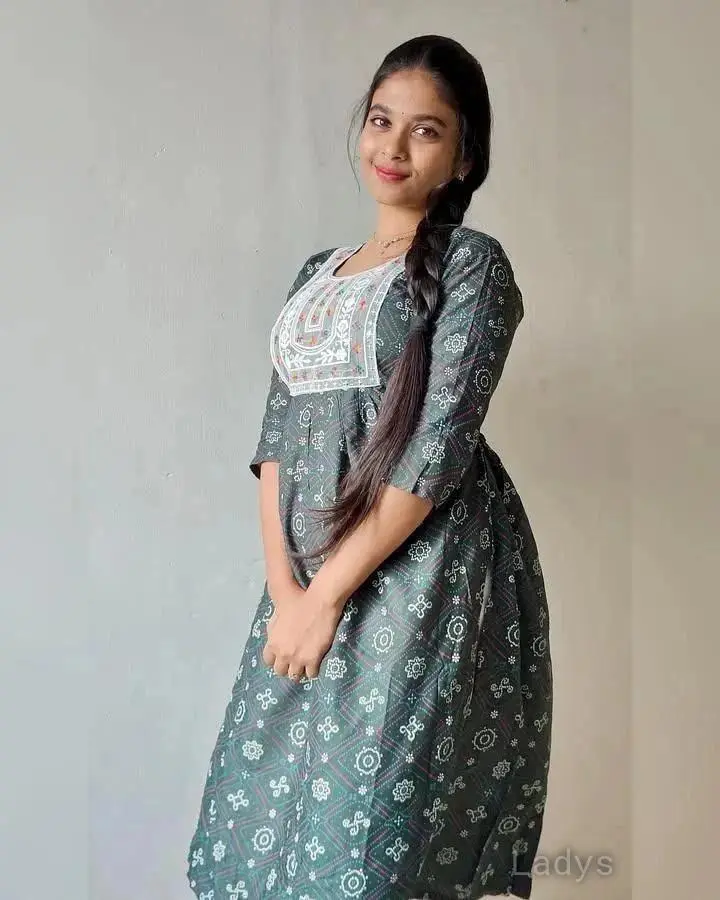 Hana, 21 years brunette escorts in Thiruvananthapuram, height 152 sm, Weight  kg