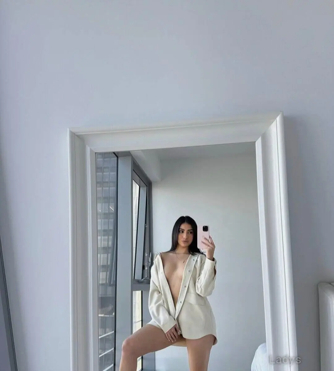 Elena Ivanova, 27 years european escort girl, height 172 sm, Weight 68 kg, skipthegames Tirana
