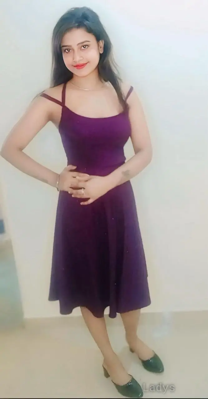Anshu, 20 years brunette escorts in Tiruchirapalli, height 154 sm, Weight  kg