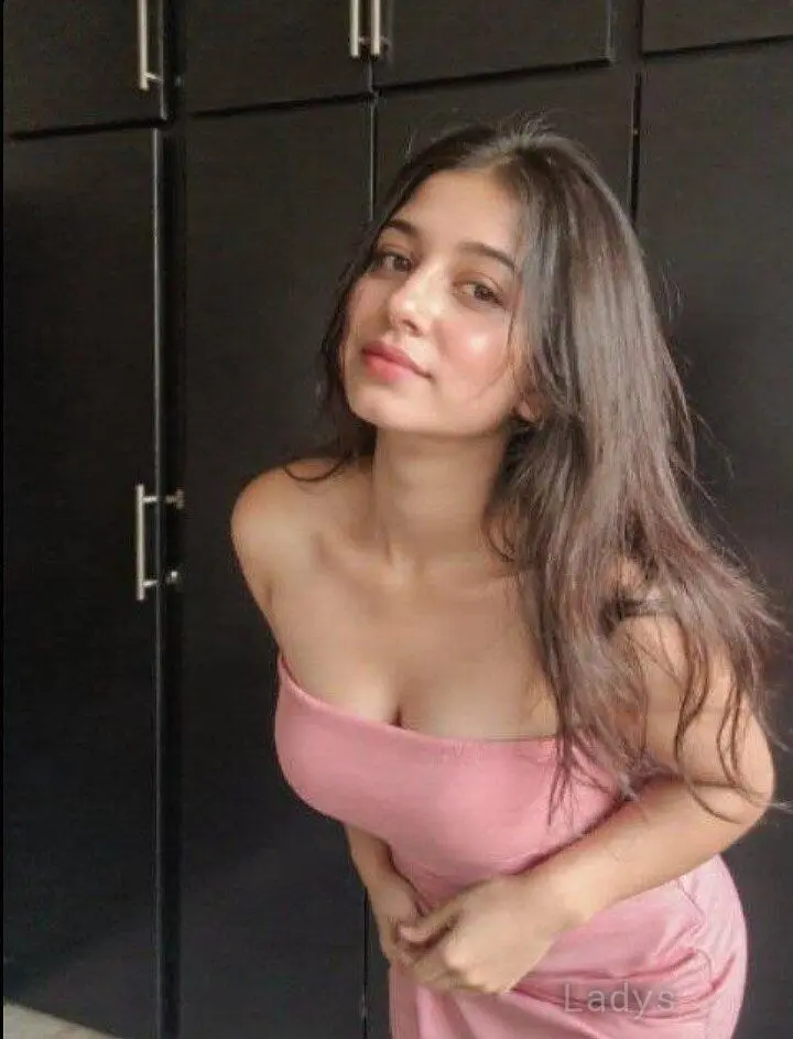 Anna, 22 years brunette escorts in Tirupati, height 160 sm, Weight  kg