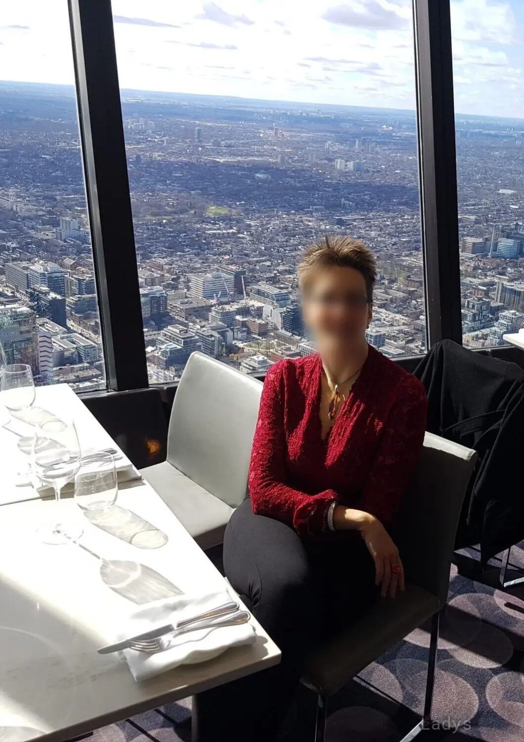 Felis, 47 years brunette escorts in Toronto, height 178 sm, Weight  kg