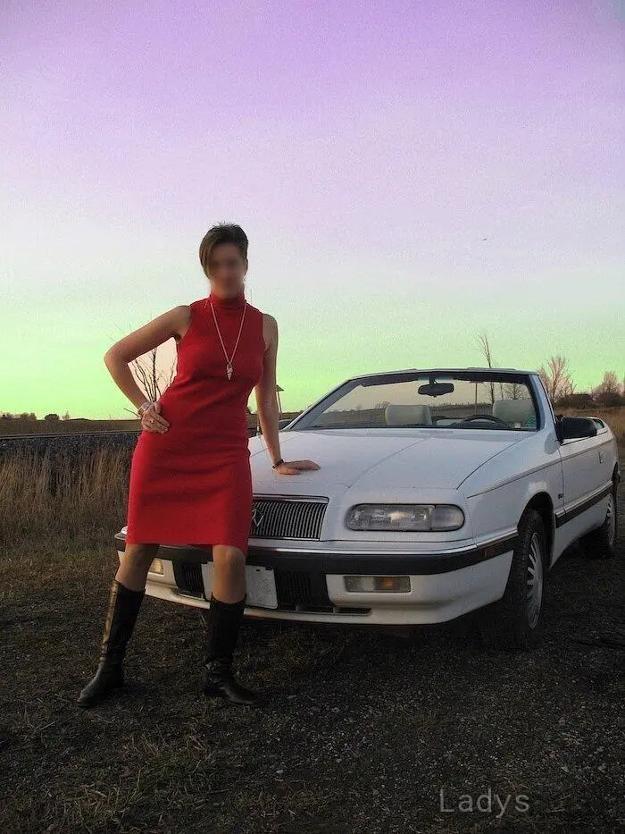 Madelyn, 48 years brunette escorts in Toronto, height 178 sm, Weight  kg