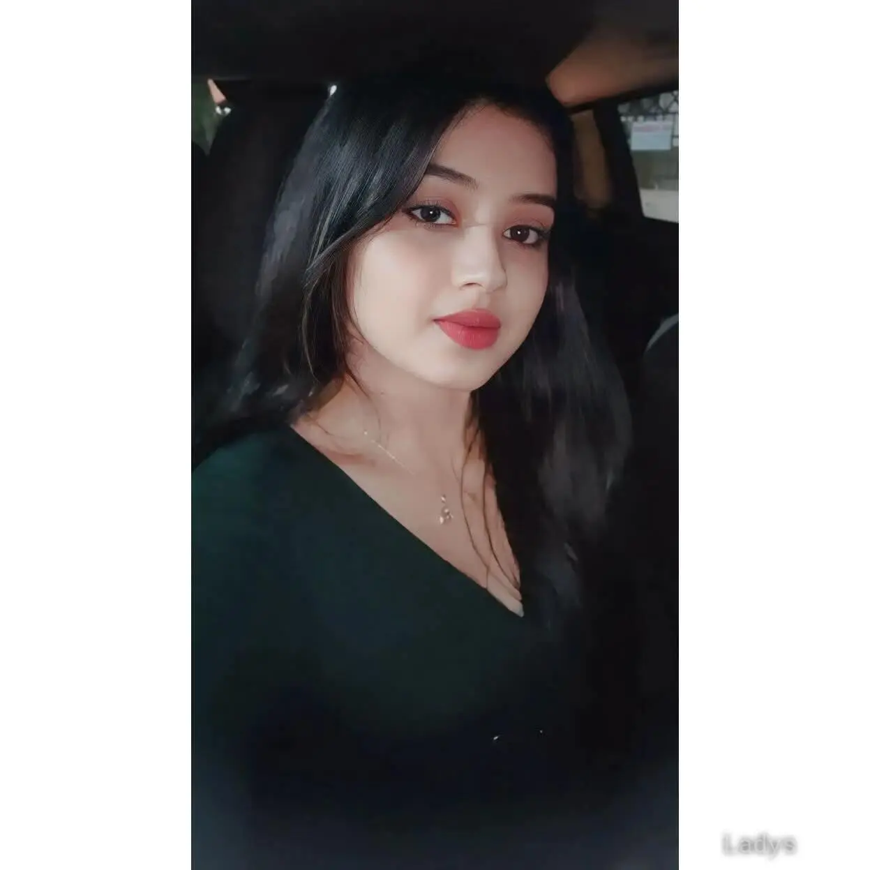 Wendy, 24 years brunette escorts in Udaipur, height 165 sm, Weight  kg
