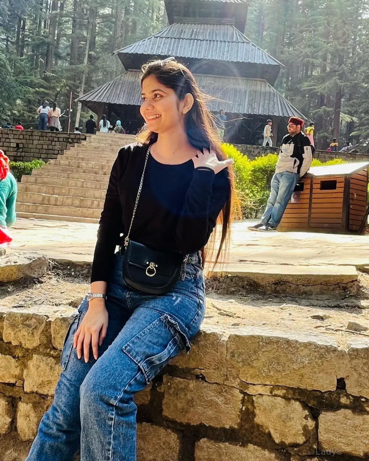 Nishika, 20 years brunette escorts in Umm al-Qaiwain, height 163 sm, Weight  kg