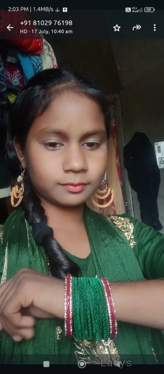 Dana,  years brunette escorts in Visakhapatnam, height  sm, Weight  kg